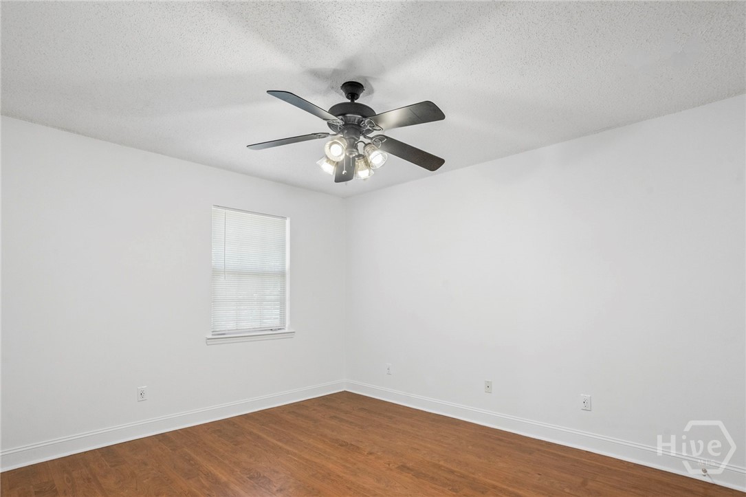 819 Ridgewood Way Hinesville, GA 31313 - Photo 10 of 17 Gallery Image 10