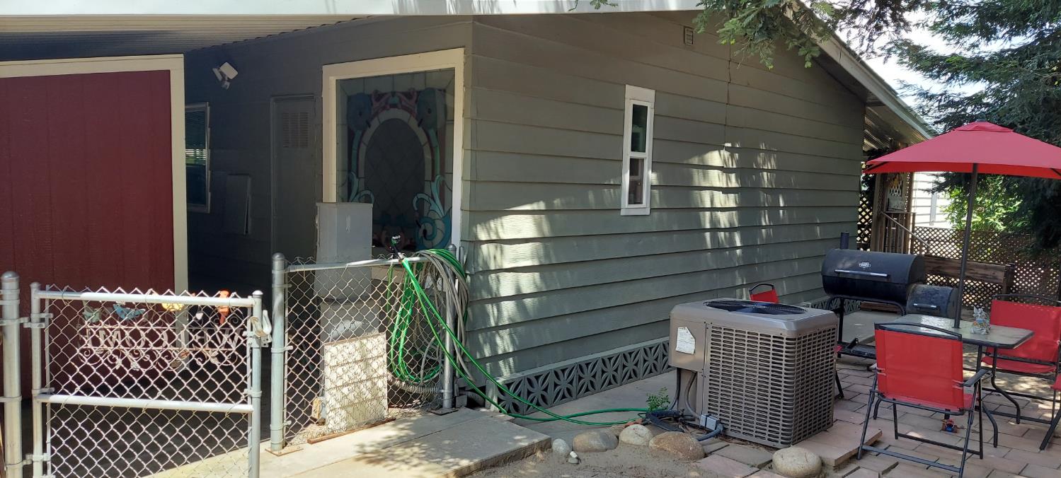 1300 West Olson Avenue, Unit 129 Reedley, CA 93654 - Photo 5 of 33