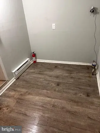 $1,700 | 510-12 2nd Street, Swedesboro, NJ 08085