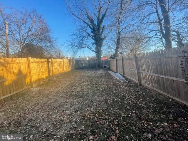 $1,900 | 510-12 2nd Street, Swedesboro, NJ 08085