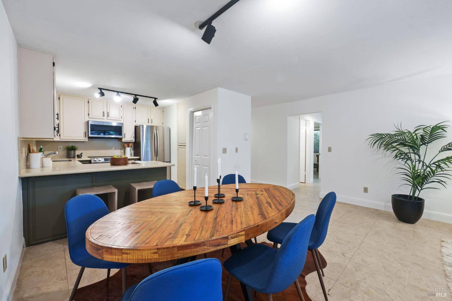 820 Mission Avenue, Unit 4 San Rafael, CA 94901 - Photo 4 of 22