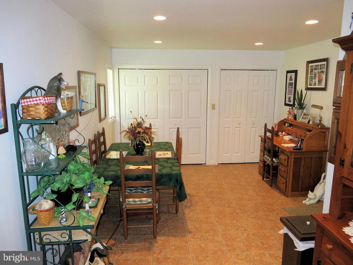 1065 Mud Level Road Shippensburg, PA 17257 - Photo 10 of 30 Interior (General)