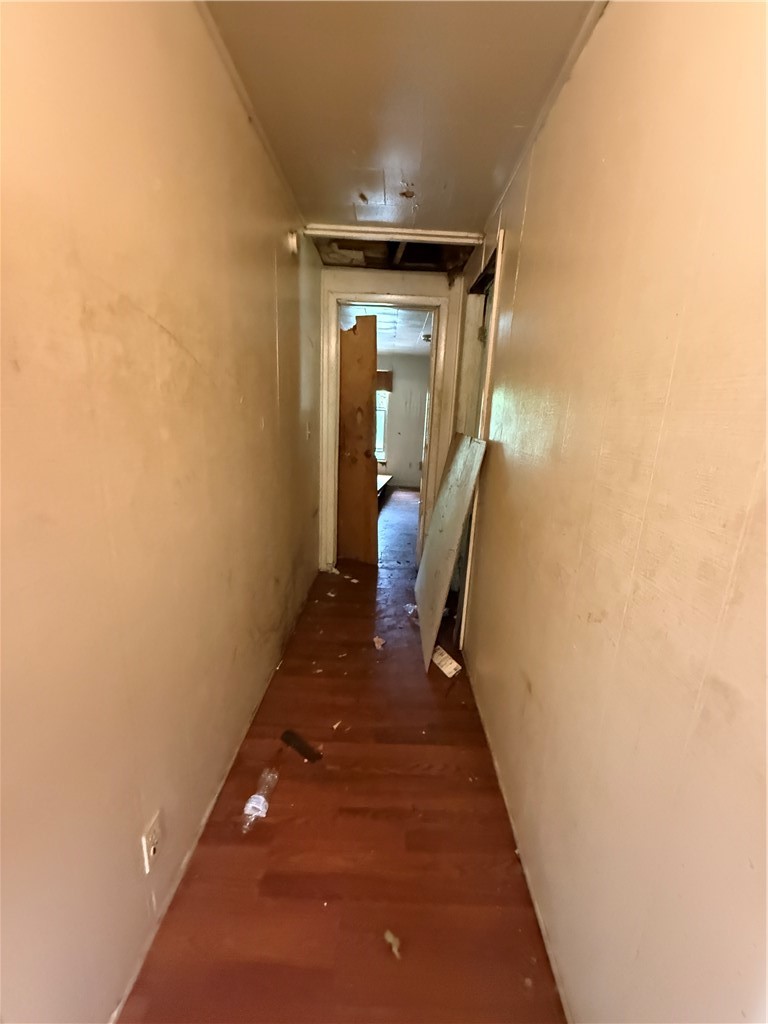 858 North Street Rochester, NY 14605 - Photo 11 of 13