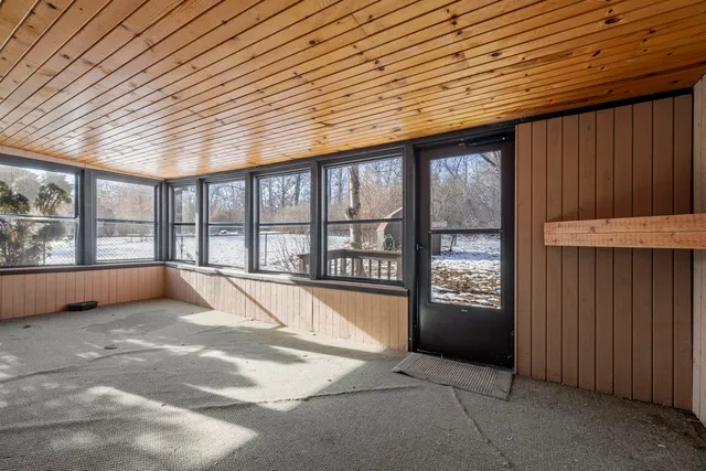 $349,000 | 15340 Maple Drive, Oak Forest, IL 60452