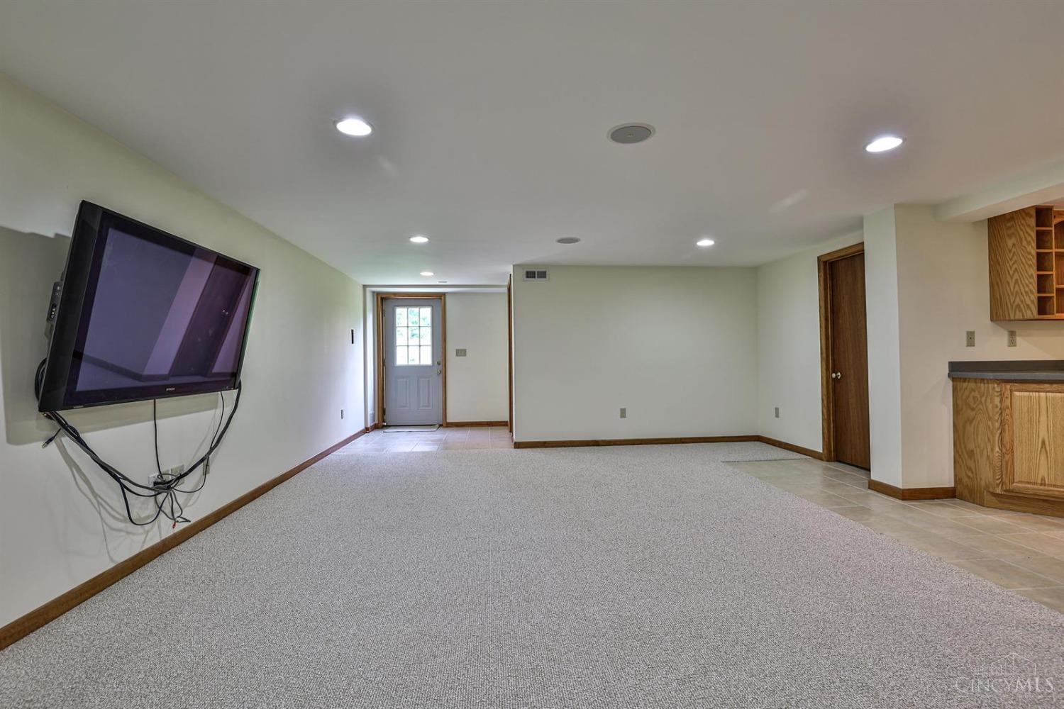 5155 Race Road Cincinnati, OH 45247 - Photo 26 of 51