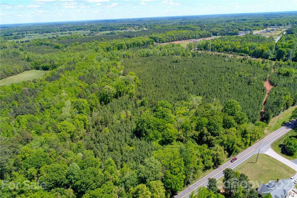 254 North Shiloh Road York, SC 29745 - Photo 10 of 39 Gallery Image 10