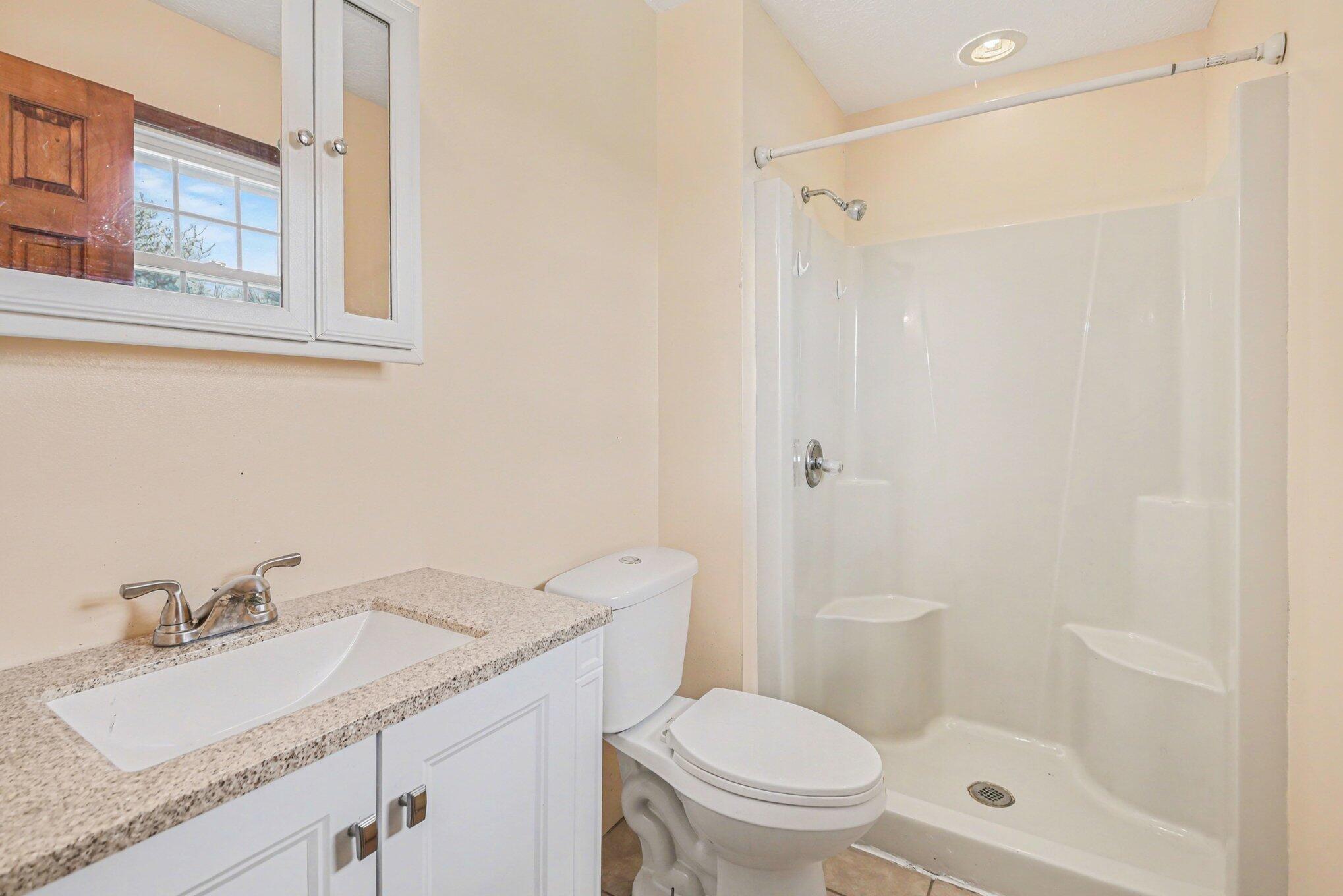 4294 Idlewild Road Burlington, KY 41005 - Photo 27 of 42 020_file_1901