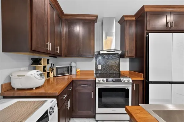 $3,000 | 1075 Peachtree Walk Northeast, Unit A512, Atlanta, GA 30309