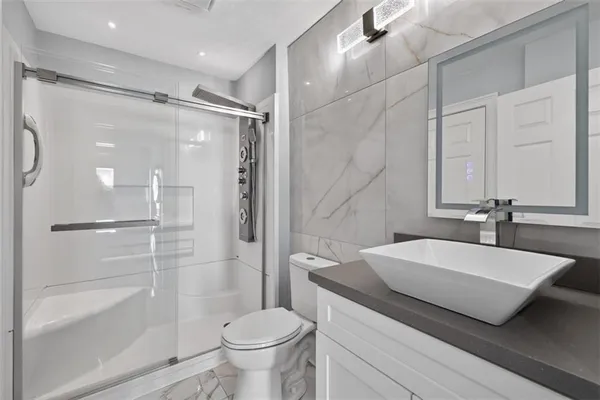 $3,000 | 1075 Peachtree Walk Northeast, Unit A512, Atlanta, GA 30309