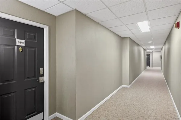 $3,000 | 1075 Peachtree Walk Northeast, Unit A512, Atlanta, GA 30309