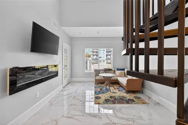 $3,000 | 1075 Peachtree Walk Northeast, Unit A512, Atlanta, GA 30309