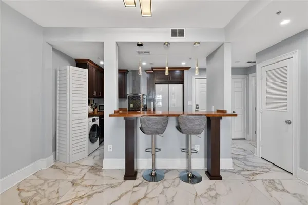 $3,000 | 1075 Peachtree Walk Northeast, Unit A512, Atlanta, GA 30309