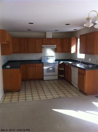 3 A Pelham Street Worcester, MA 01609 - Photo 8 of 8 Gallery Image 8