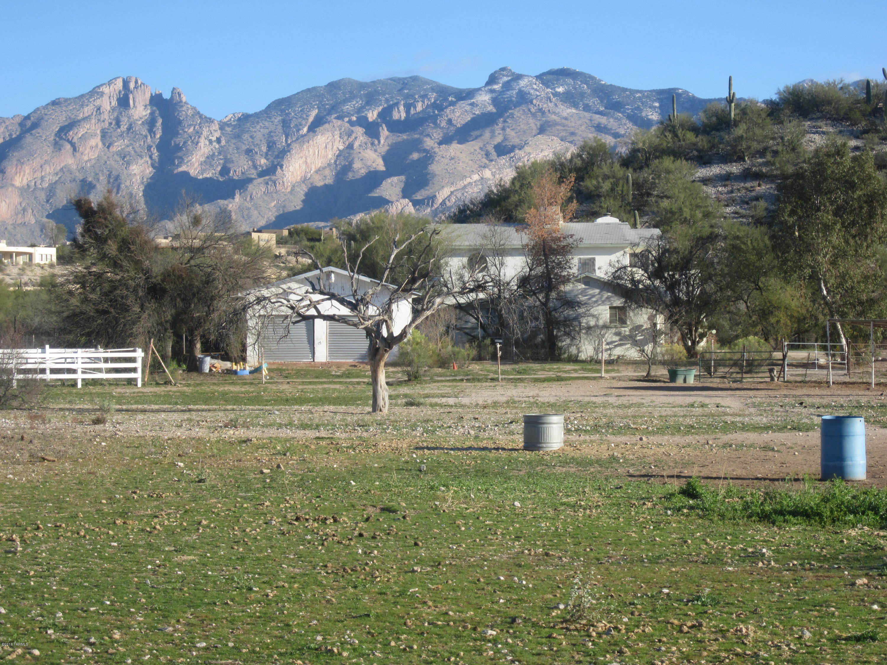 3555 East Roger Road Tucson, AZ 85718 - Photo 1 of 10 Gallery Image 1