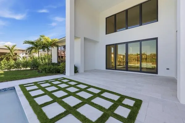 $2,775,000 | 18417 Symphony Court, Jupiter, FL 33458