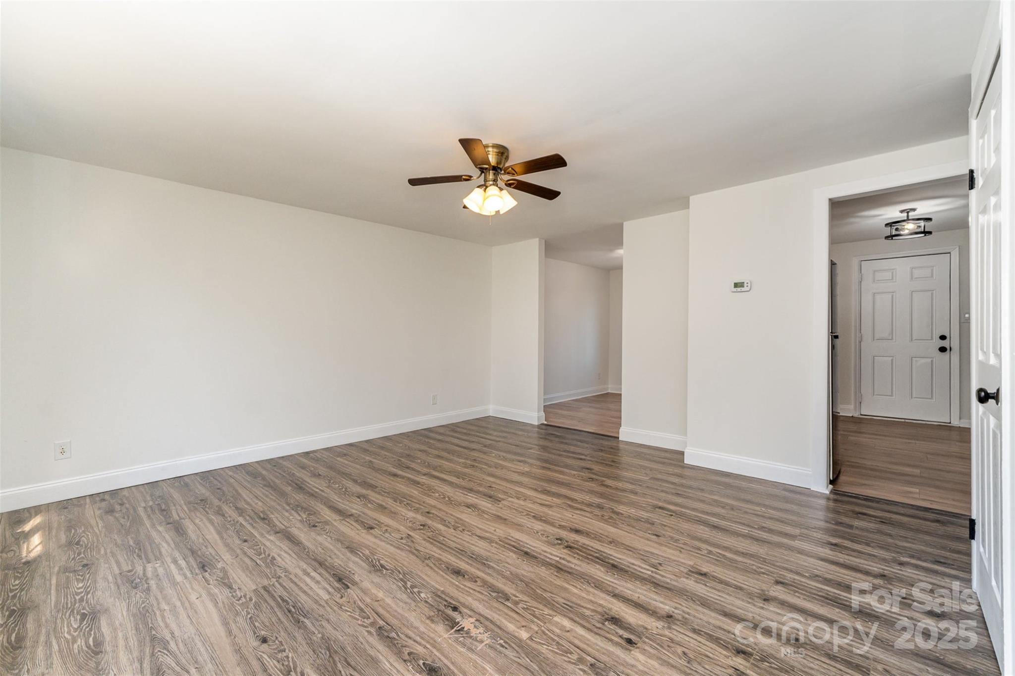 6847 Saddle Point Road Charlotte, NC 28212 - Photo 4 of 27