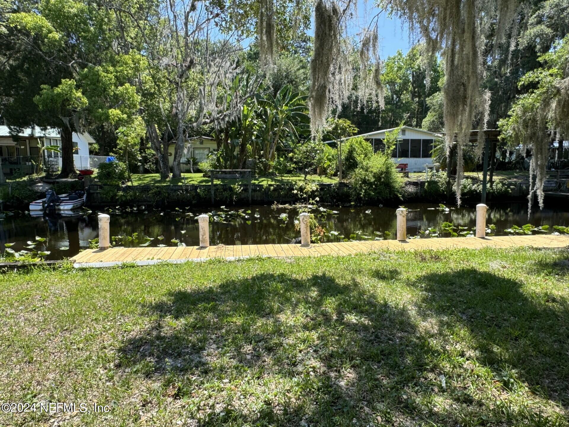 130 Boca Raton Road Satsuma, FL 32189 - Photo 2 of 20 a view of a park