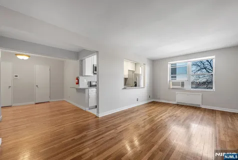 $225,000 | 8300 Boulevard East, Unit 4D, North Bergen, NJ 07047