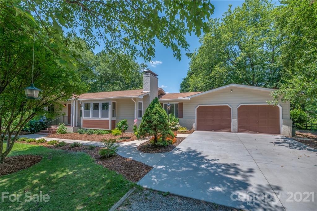 2000 Smith Dairy Road Columbus, NC 28722 - Photo 1 of 48 Gallery Image 1