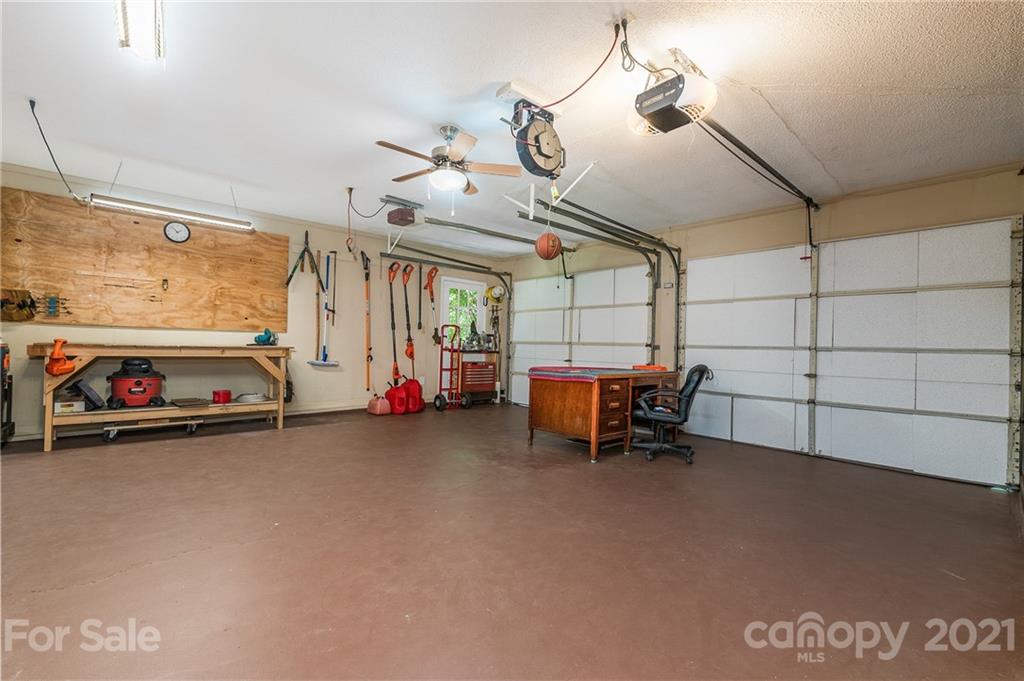 2000 Smith Dairy Road Columbus, NC 28722 - Photo 28 of 48 Gallery Image 28