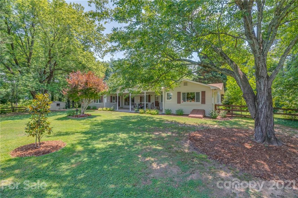 2000 Smith Dairy Road Columbus, NC 28722 - Photo 32 of 48 Gallery Image 32