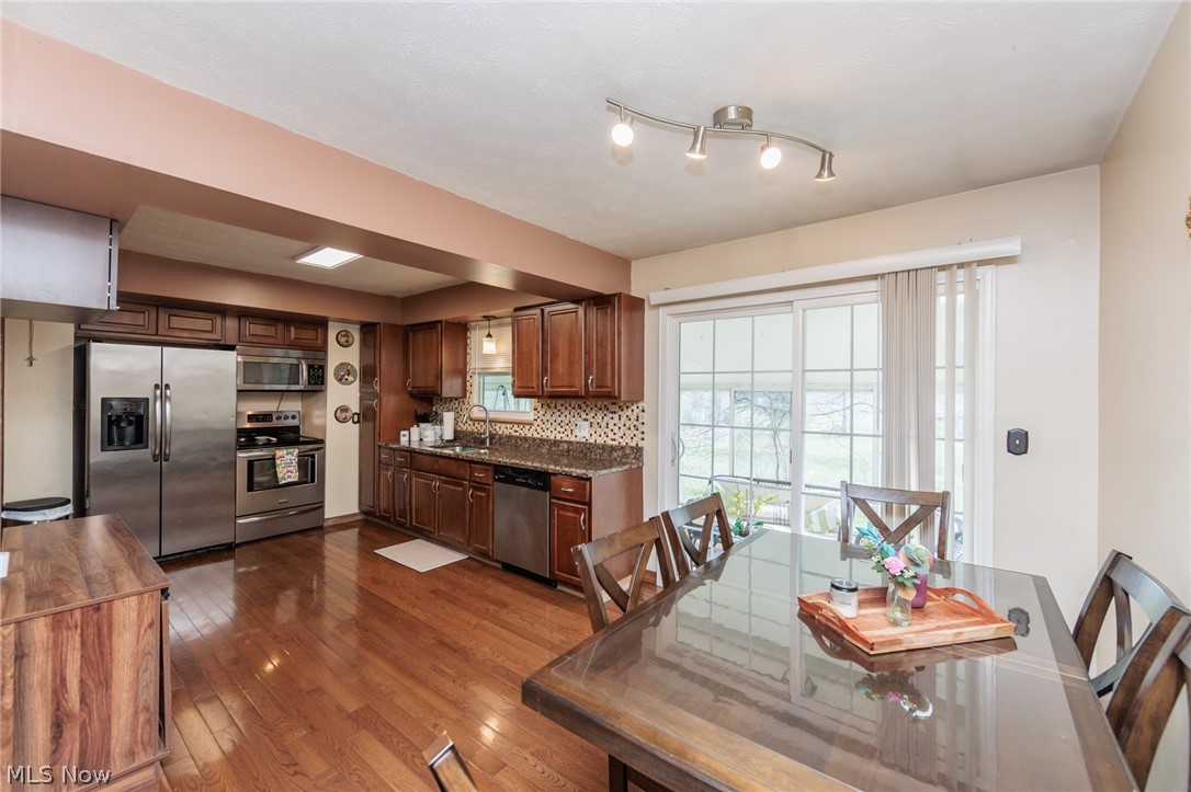 19157 Howe Road Strongsville, OH 44136 - Photo 18 of 46