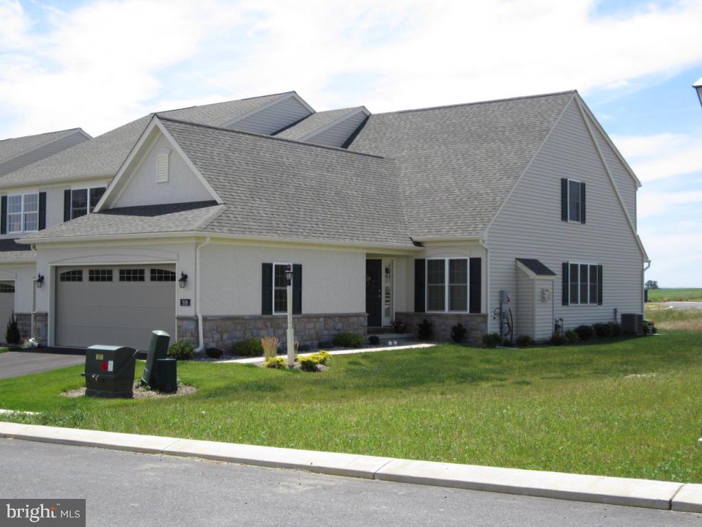 528 White Chapel Road, Unit 14 Lancaster, PA 17603 - Photo 2 of 3 Gallery Image 2