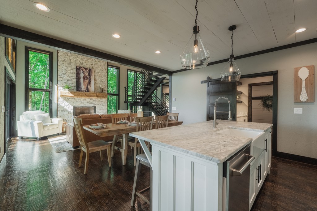 741 Price Road Blue Ridge, GA 30513 - Photo 9 of 58 Gallery Image 9