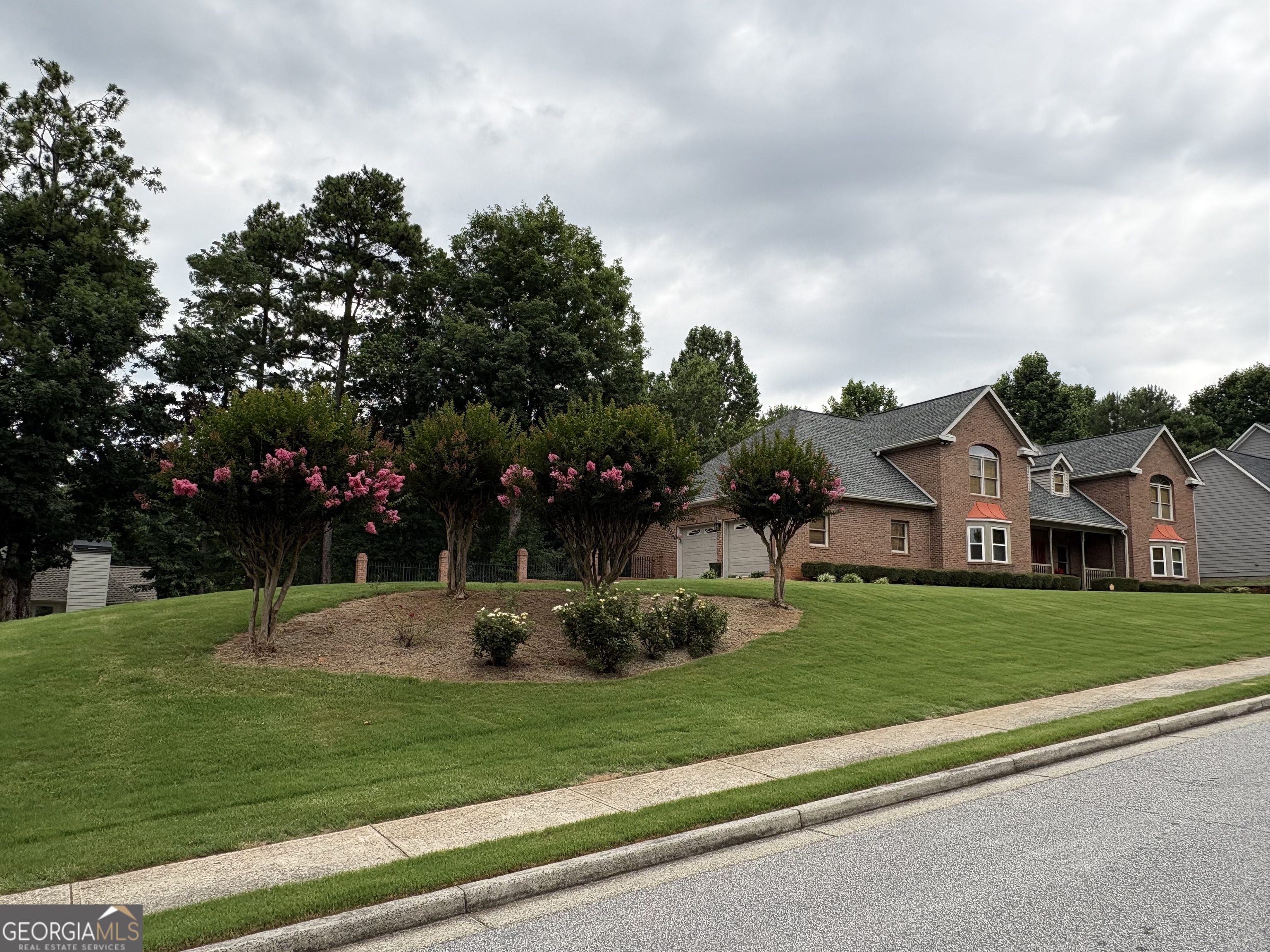 1434 Lost Bridge Road Southwest Marietta, GA 30008 - Photo 3 of 43