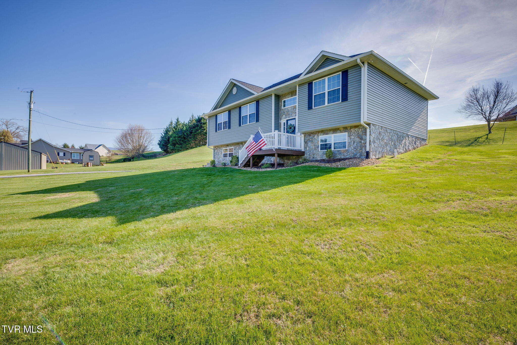 4170 Chuckey Pike Chuckey, TN 37641 - Photo 2 of 46 002