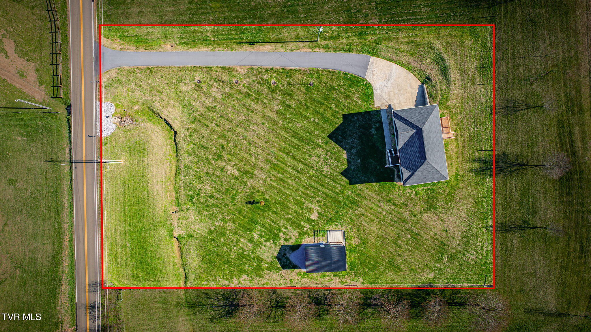 4170 Chuckey Pike Chuckey, TN 37641 - Photo 4 of 46 105a