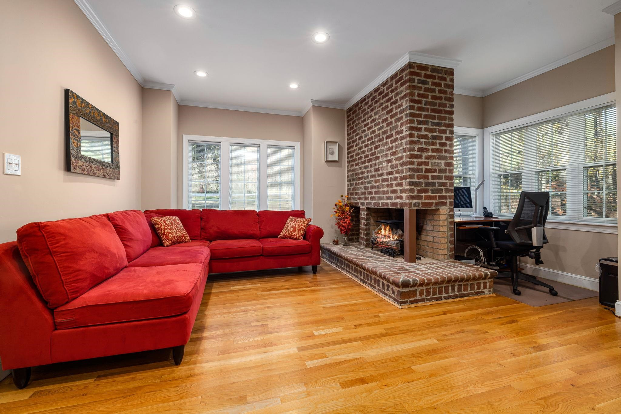 4713 Mial Plantation Road Raleigh, NC 27610 - Photo 8 of 39 Living Room
