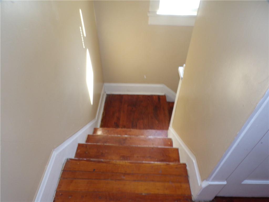 575 Grant Street Indiana, PA 15701 - Photo 17 of 19 a view of entryway