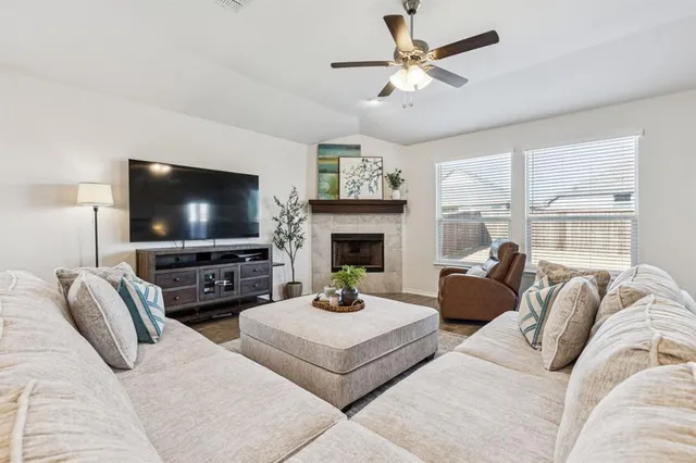 $410,000 | 11449 Alpine Springs Drive, Aubrey, TX 76227