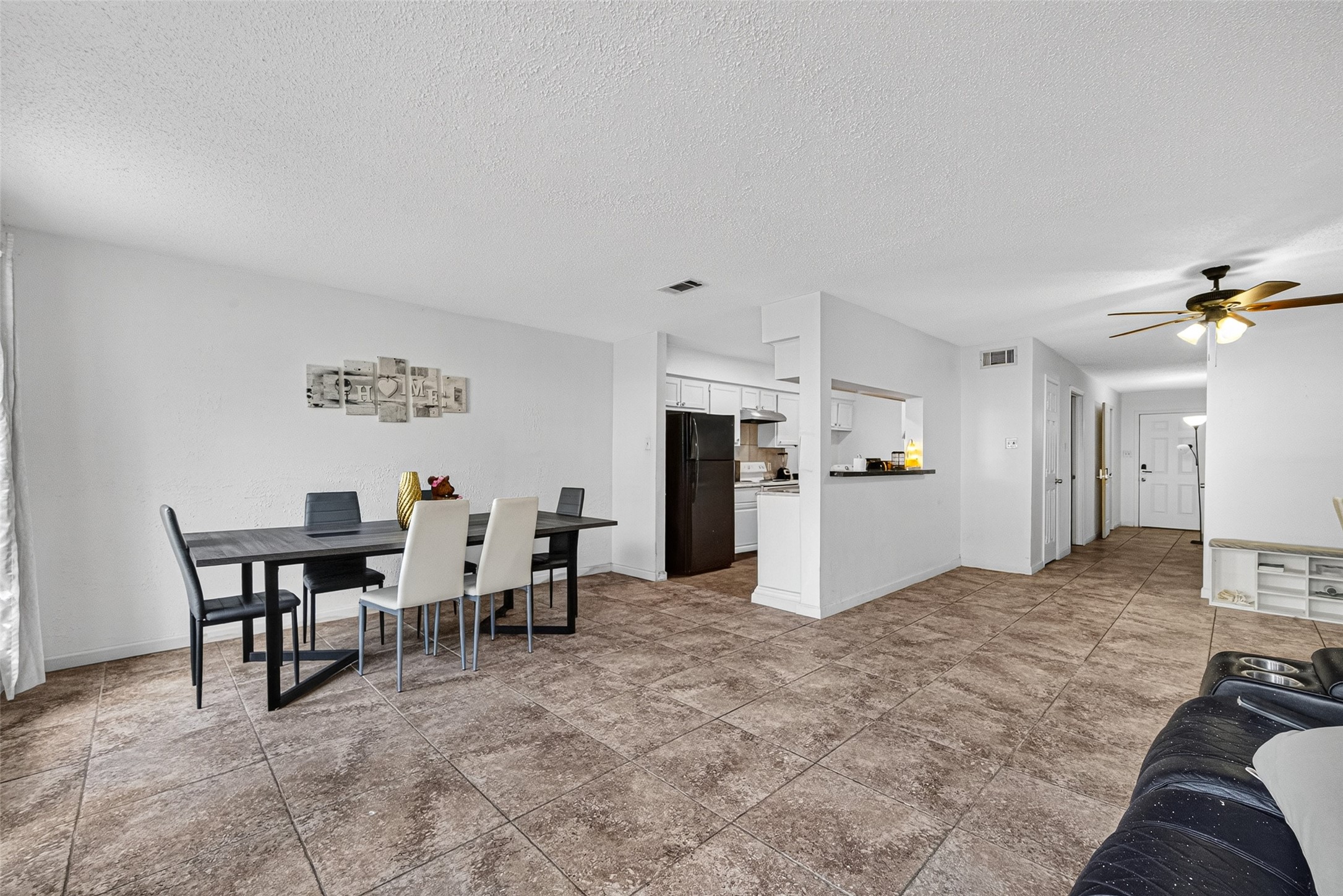 15507 Aldine Westfield Road Houston, TX 77032 - Photo 8 of 41