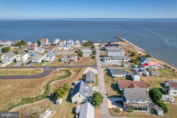 $259,999 | 48 Wyatt Street, Frederica, DE 19946