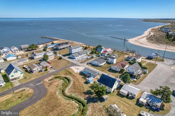 $259,999 | 48 Wyatt Street, Frederica, DE 19946