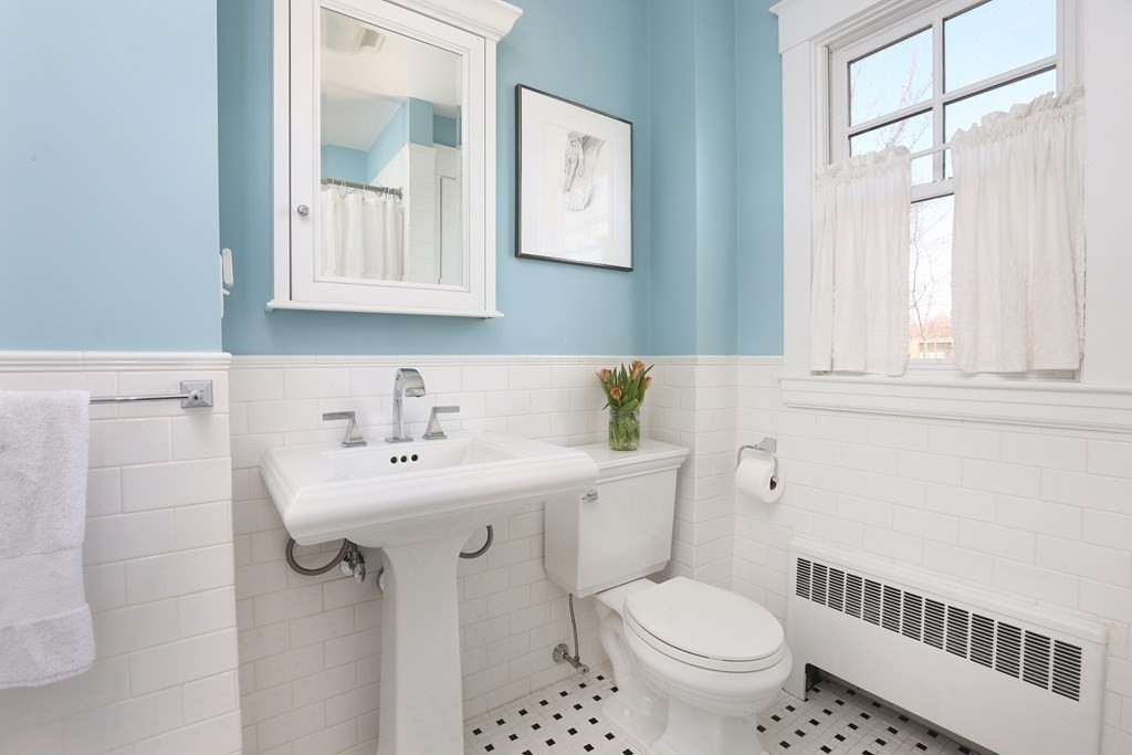 30 Glendale Road Belmont, MA 02478 - Photo 17 of 24 Gallery Image 17