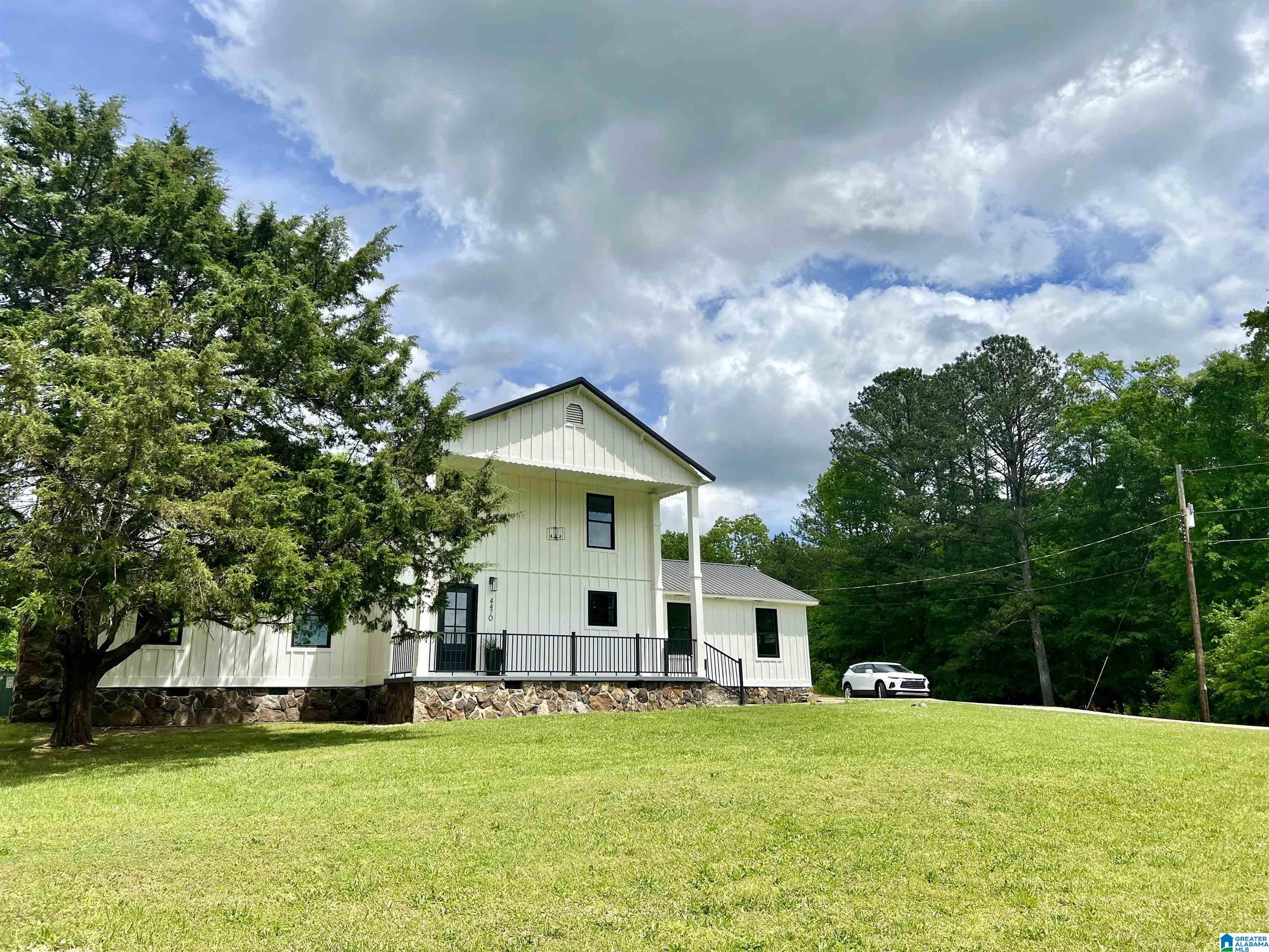4470 Green Valley Road Gadsden, AL 35907 - Photo 1 of 53
