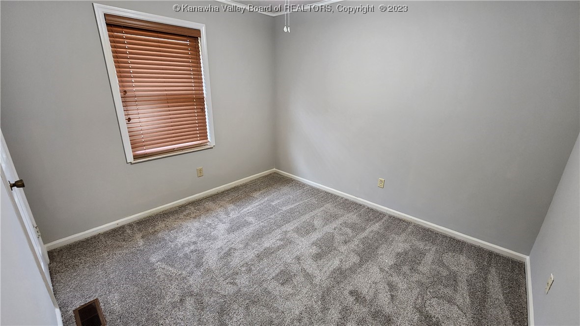 223 Jamestown Road Nitro, WV 25143 - Photo 13 of 25 Gallery Image 13