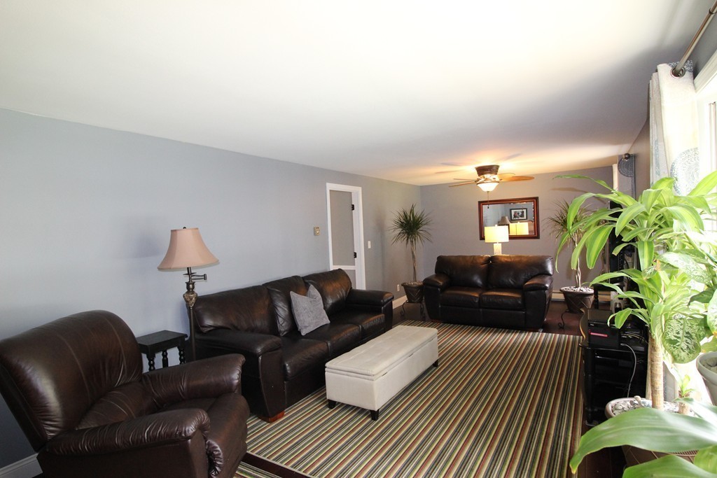 23 Randall Road Rochester, MA 02770 - Photo 12 of 27
