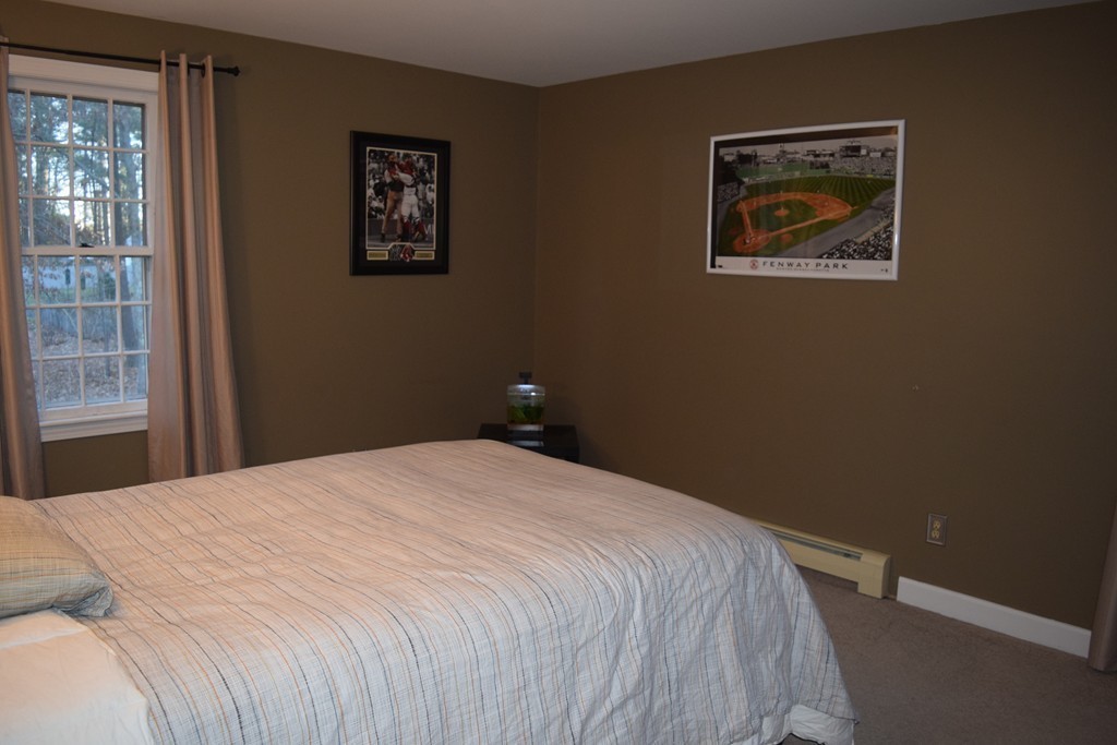23 Randall Road Rochester, MA 02770 - Photo 18 of 27