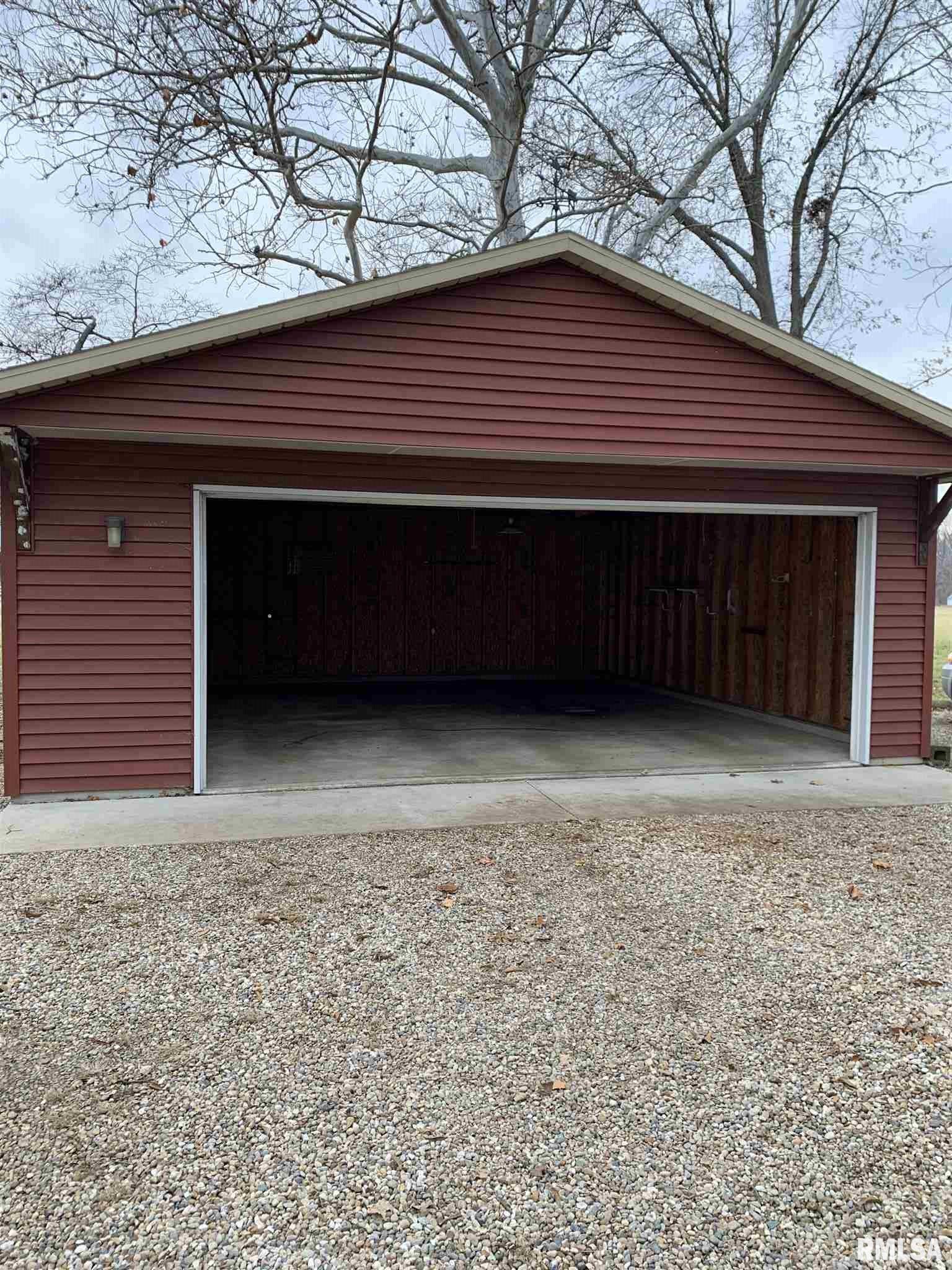 2101 West Jefferson Street Springfield, IL 62702 - Photo 3 of 16