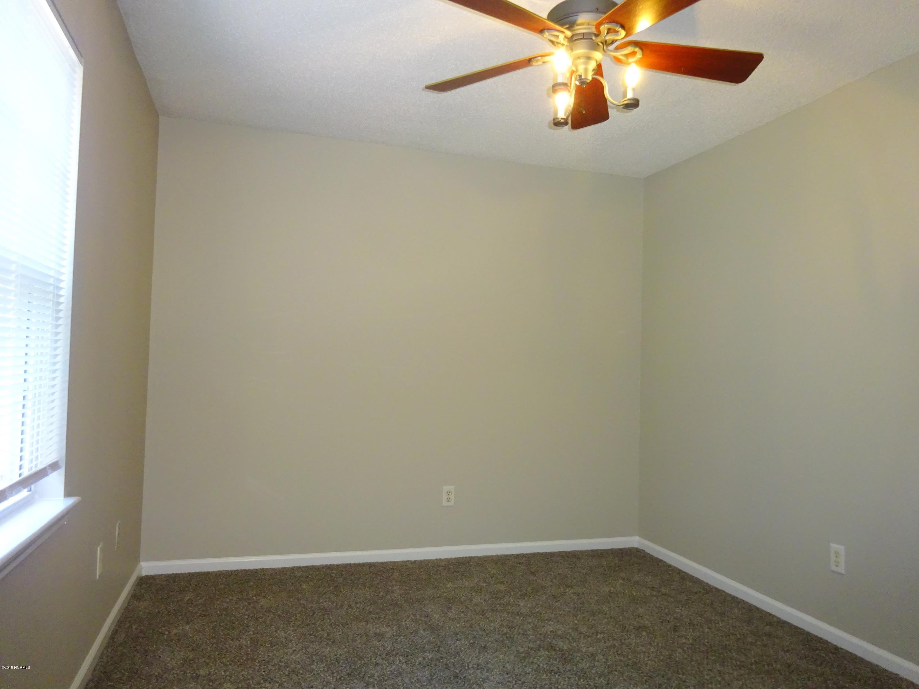 971 West Pueblo Drive Jacksonville, NC 28546 - Photo 14 of 17 DSC09535