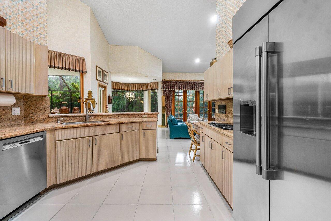2269 Northwest 58th Street Boca Raton, FL 33496 - Photo 15 of 33 013-2269Northwest58thStreet-BocaRaton-FL