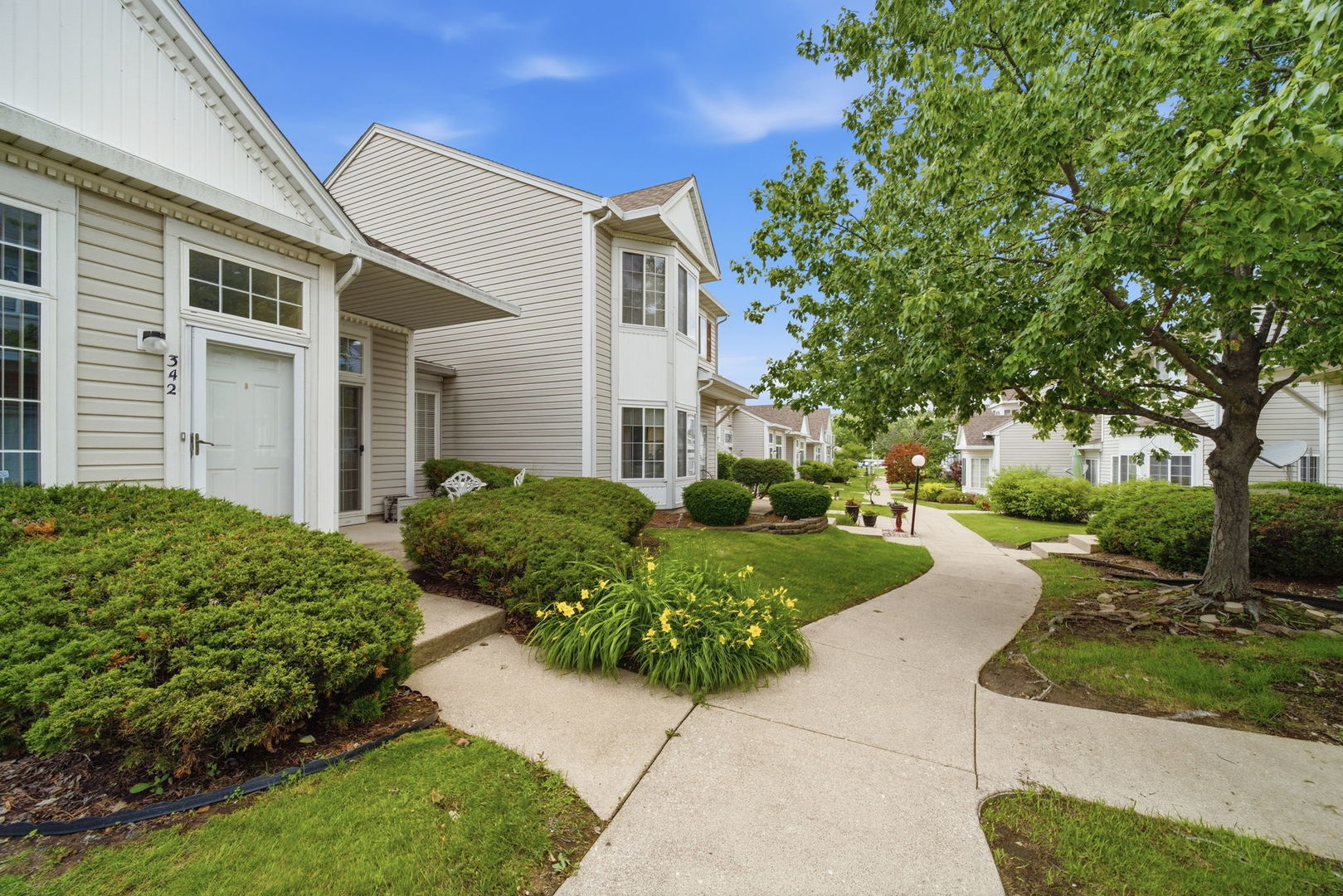 342 Magnolia Court Bolingbrook, IL 60440 - Photo 16 of 27