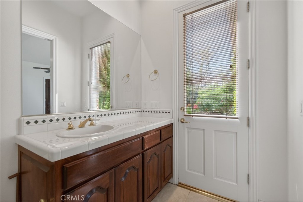 6872 Chartwell Drive Riverside, CA 92506 - Photo 22 of 77