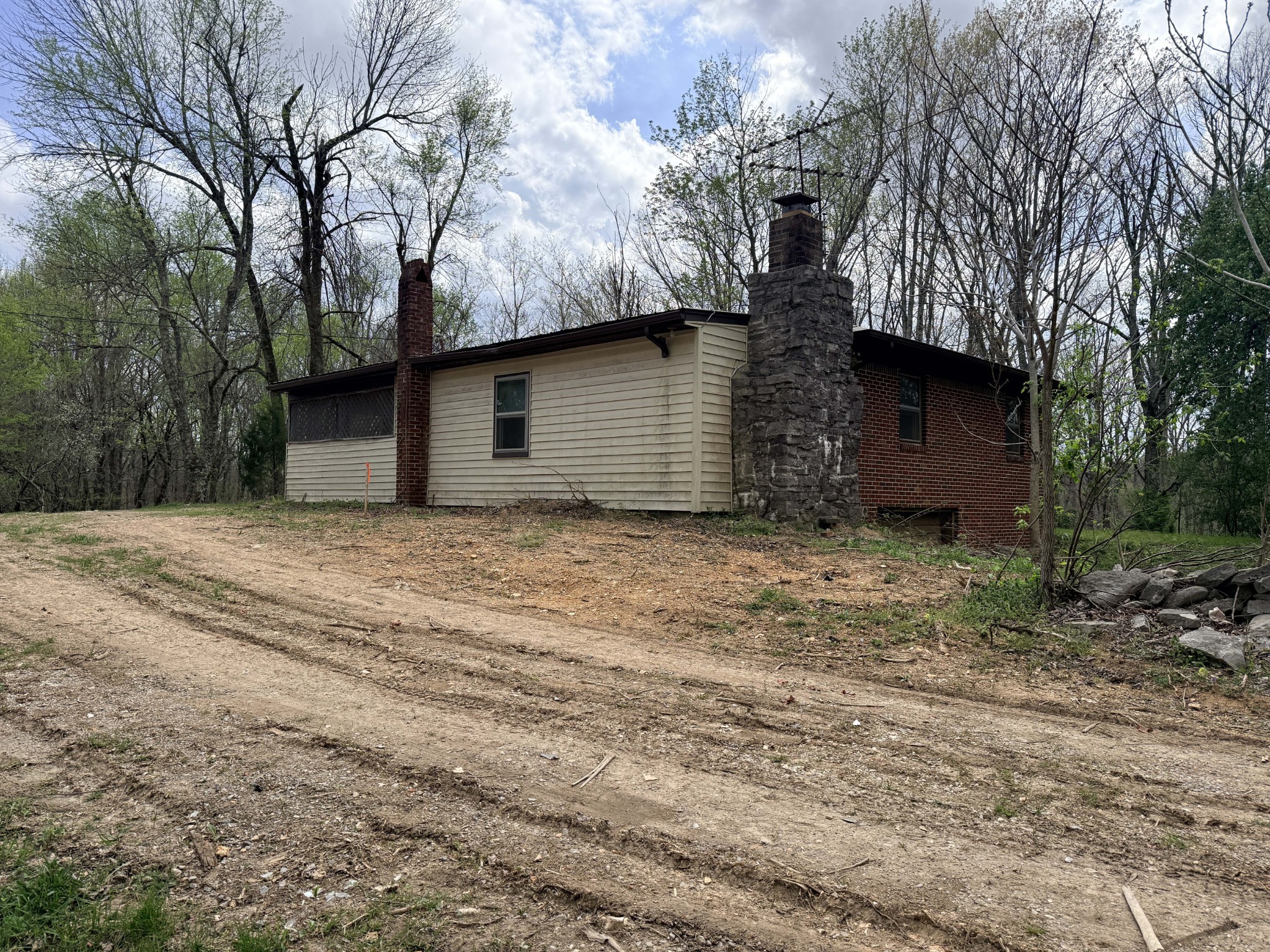 935 Sugar Tree Knob Road Liberty, TN 37095 - Photo 3 of 23