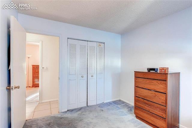 4740 Cheerful Road Colorado Springs, CO 80917 - Photo 10 of 17