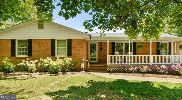 $749,900 | 5291 Merry Oaks Road, The Plains, VA 20198